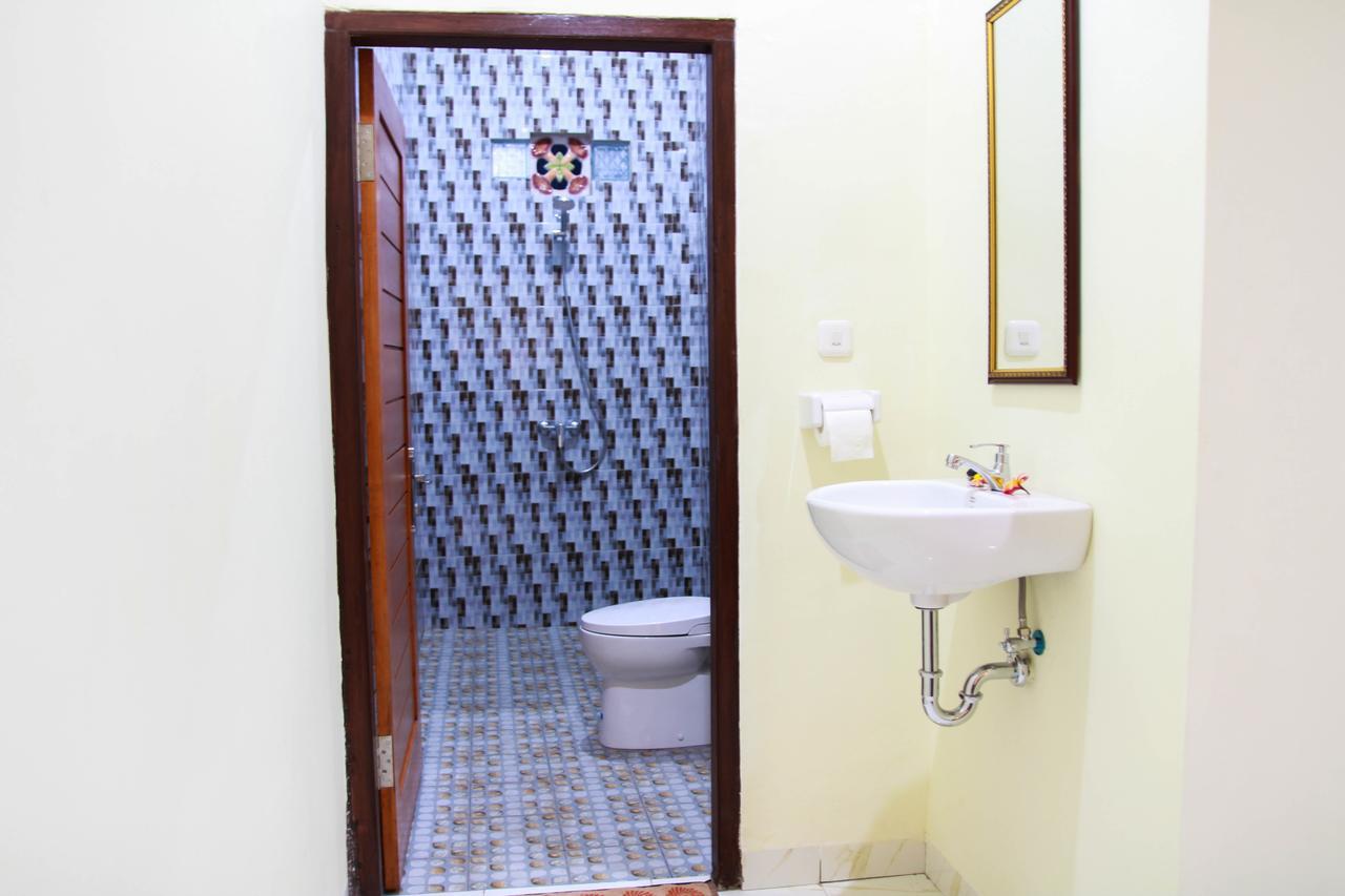 Medal Jaya Hostel & Room Нуса Лембонган Екстериор снимка