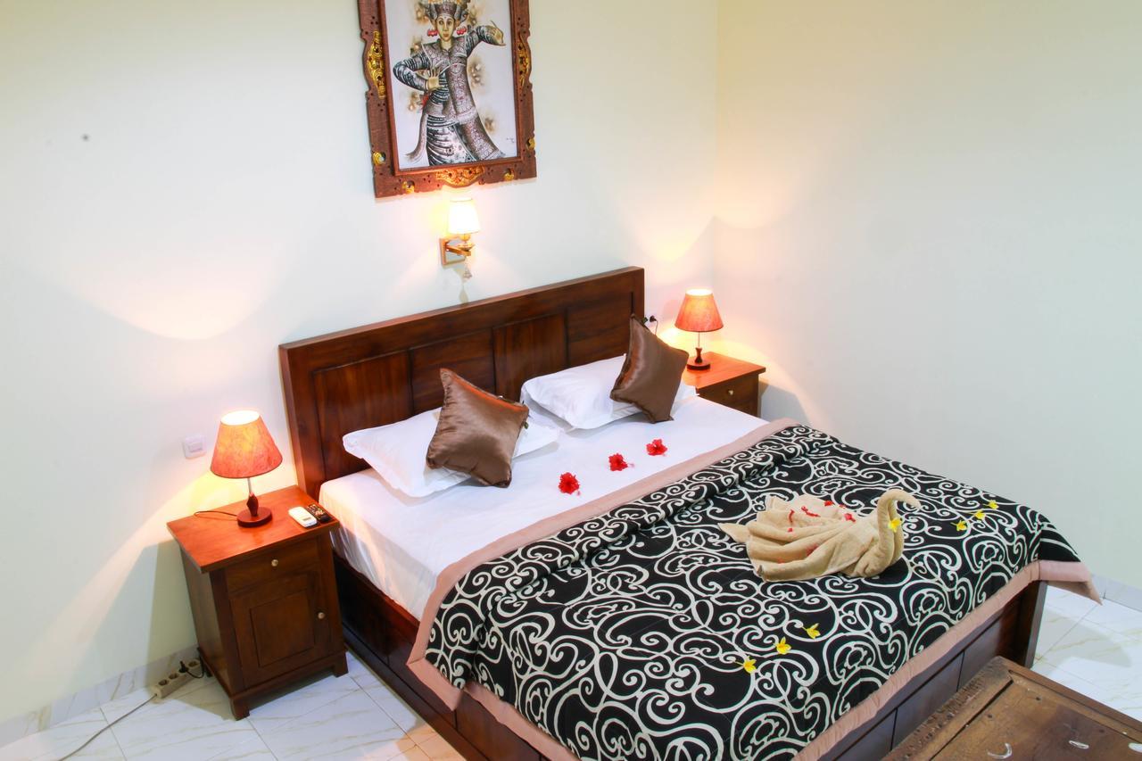 Medal Jaya Hostel & Room Нуса Лембонган Екстериор снимка